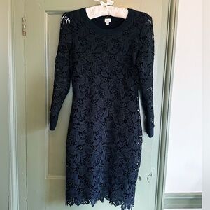 Aritzia Wilfred Black Lace Long Sleeve Dress EUC